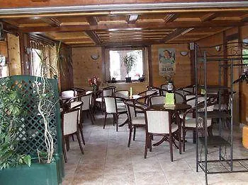 Loc'hotel Alpen Sports Hotel Les Gets