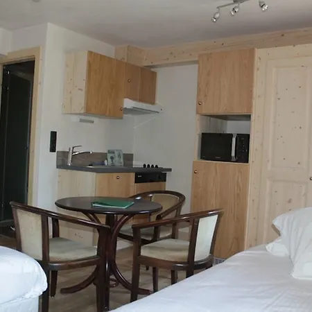 Hotel Loc'hotel Alpen Sports