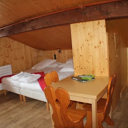 Loc'hotel Alpen Sports Hotel 3*