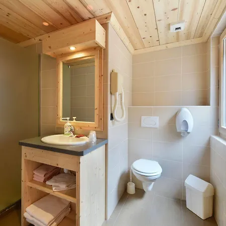 Hotel Loc'hotel Alpen Sports Les Gets