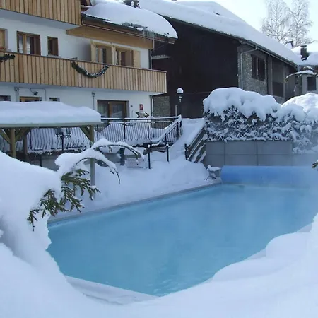 Loc'hotel Alpen Sports Hotel 3*
