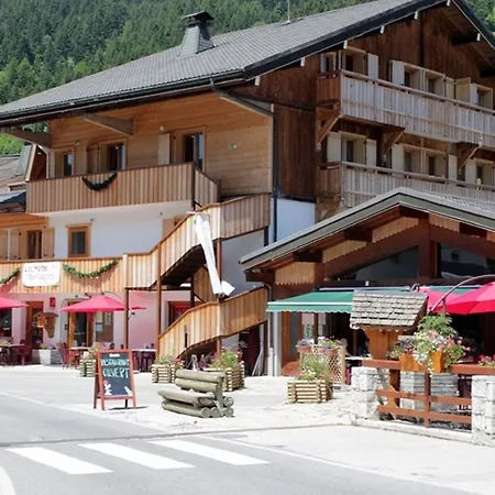 ホテル Loc'hotel Alpen Sports レ・ジェ