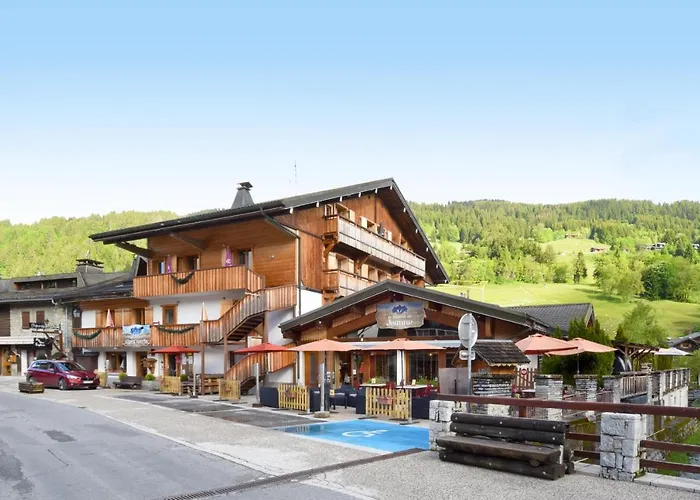 ホテル Loc'hotel Alpen Sports 3*