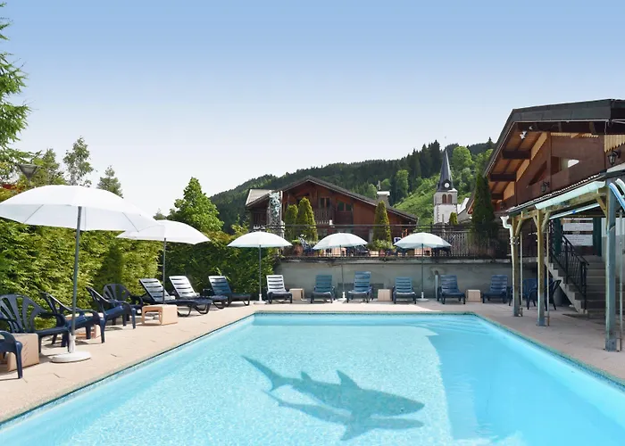Loc'hotel Alpen Sports 3* レ・ジェ