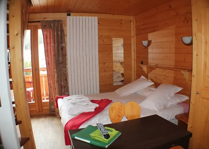 Loc'hotel Alpen Sports 3* レ・ジェ